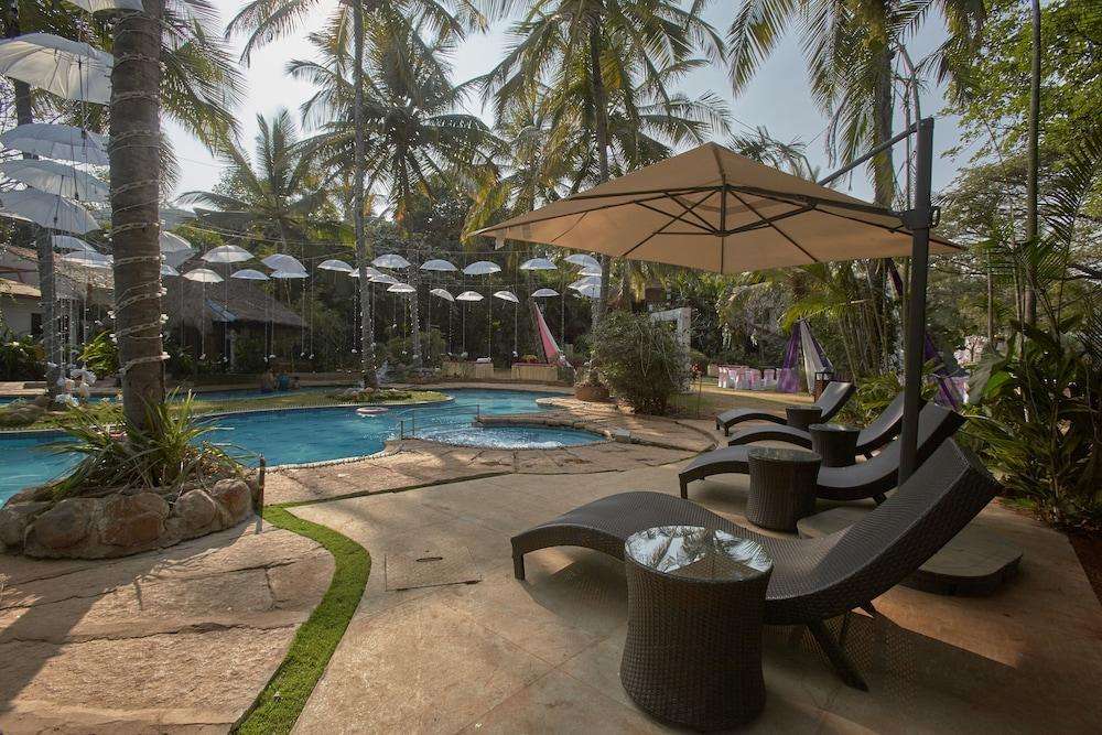 Holiday Village Resort